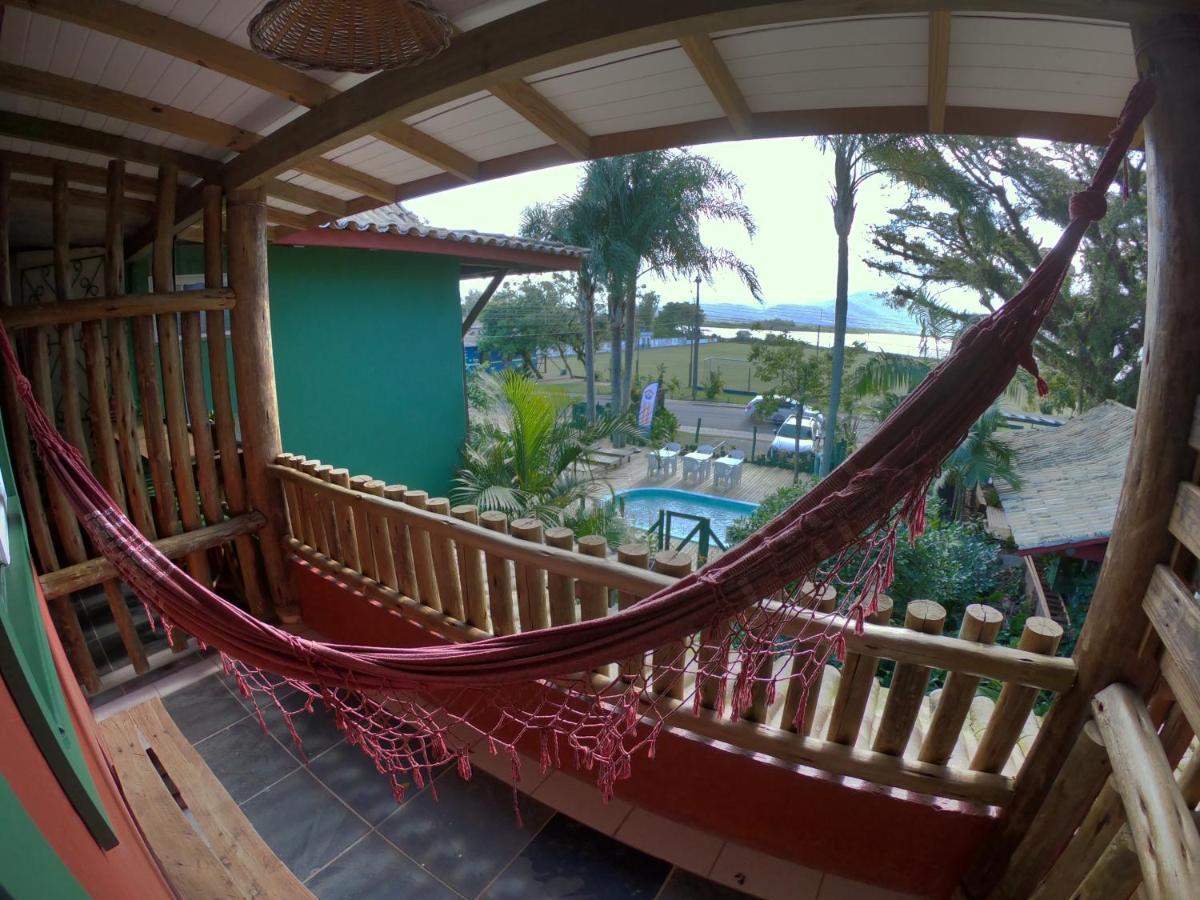 Pousada Canoa Azul Na Praia Da Ferrugem 加罗帕巴 外观 照片